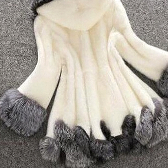 Furry Coat - Picture 3 of 3